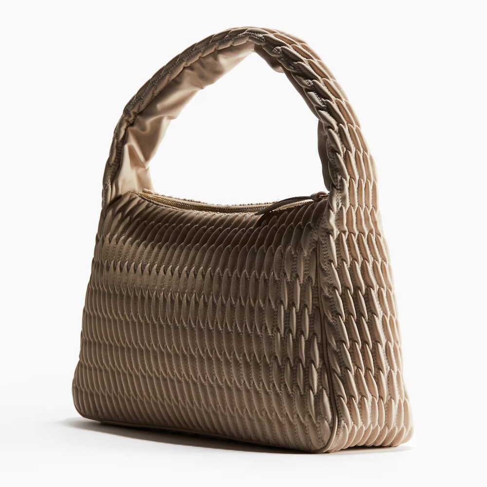 H&M Beige Quilted Shoulder Bag/NWT - Picture 4 of 14